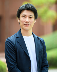 国際学研究科長　瀧口 順也